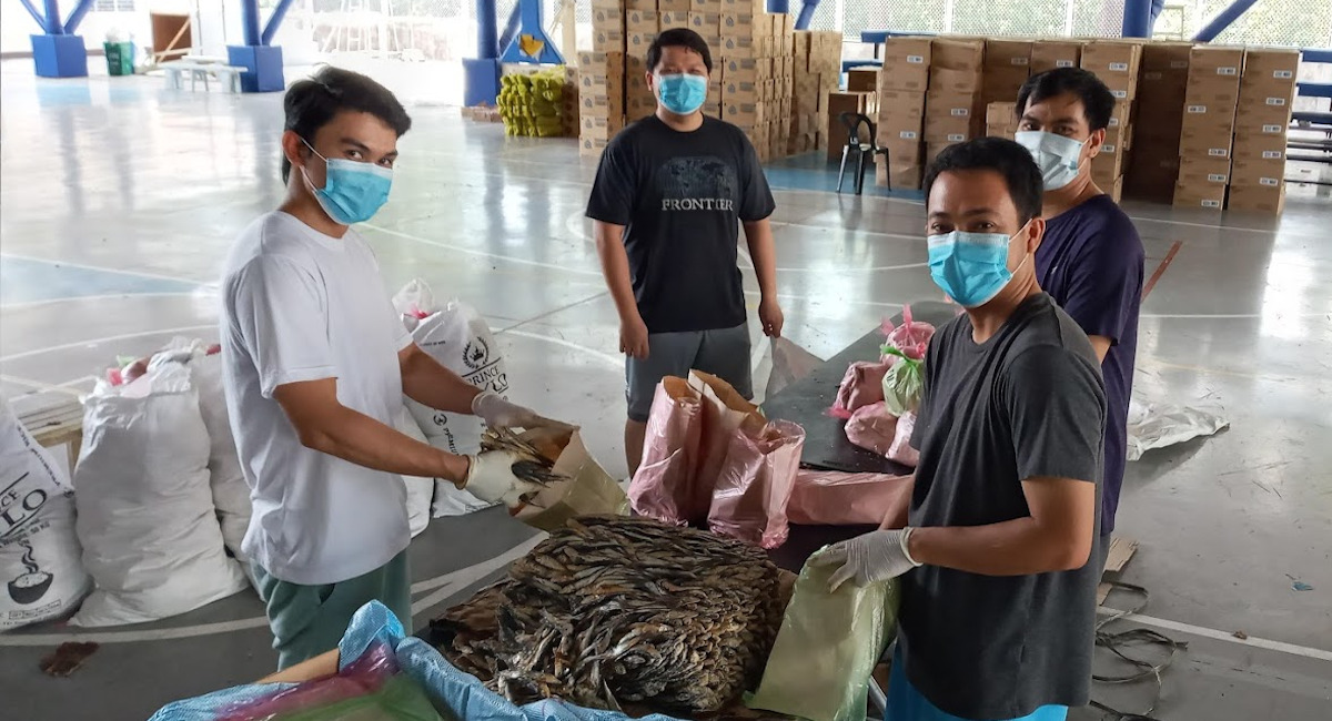 Asie-Pacifique : Dieu au milieu des boîtes et des poissons séchés