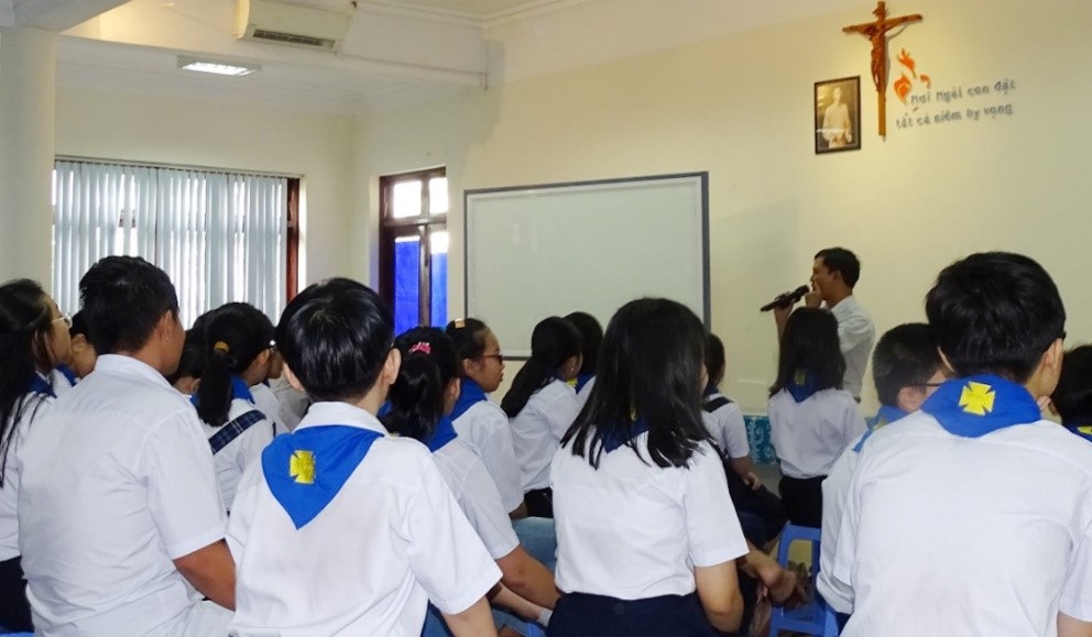 Vietnam – La paroisse de Hien Linh sensibilise les enfants aux abus sexuels
