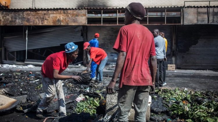 África – “Líderes: asumid la responsabilidad”