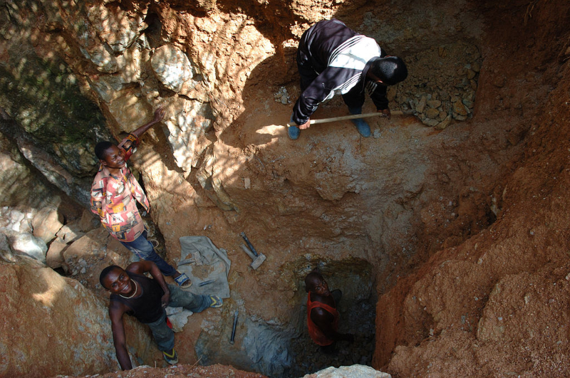 África – Costes de la minería para las personas y el medio ambiente en África – La crisis del Congo