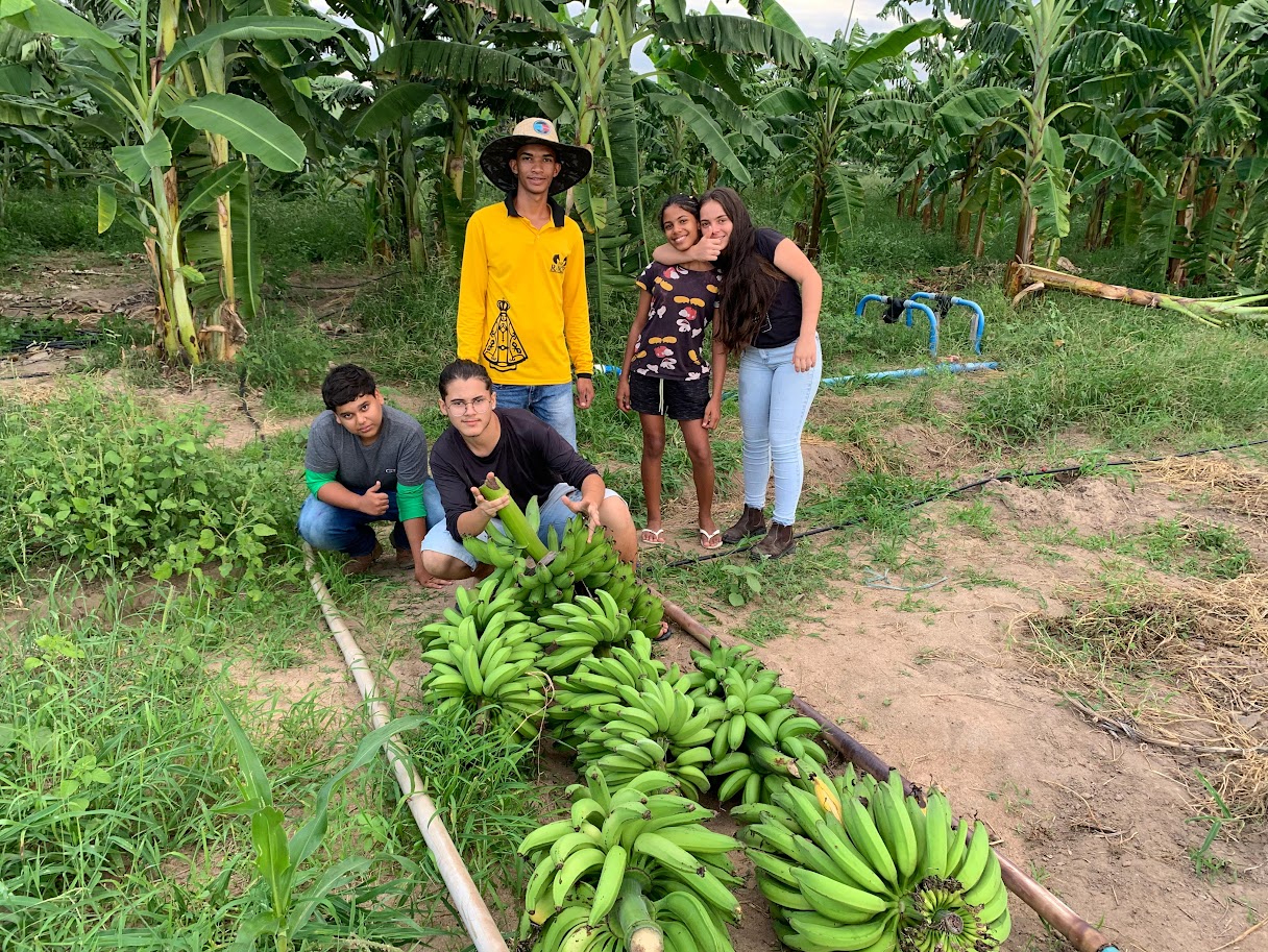 Jaboticaba Agricultural Family School Centre (Fe y Alegria) Reuses Water for Food Production in Brazil