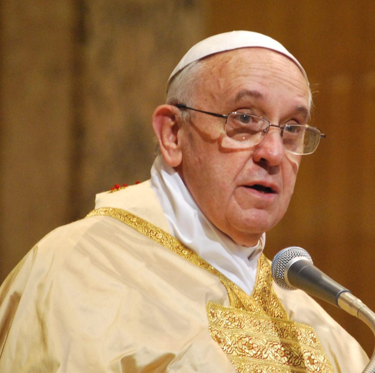 Pope sends letter to participants at safeguarding conference