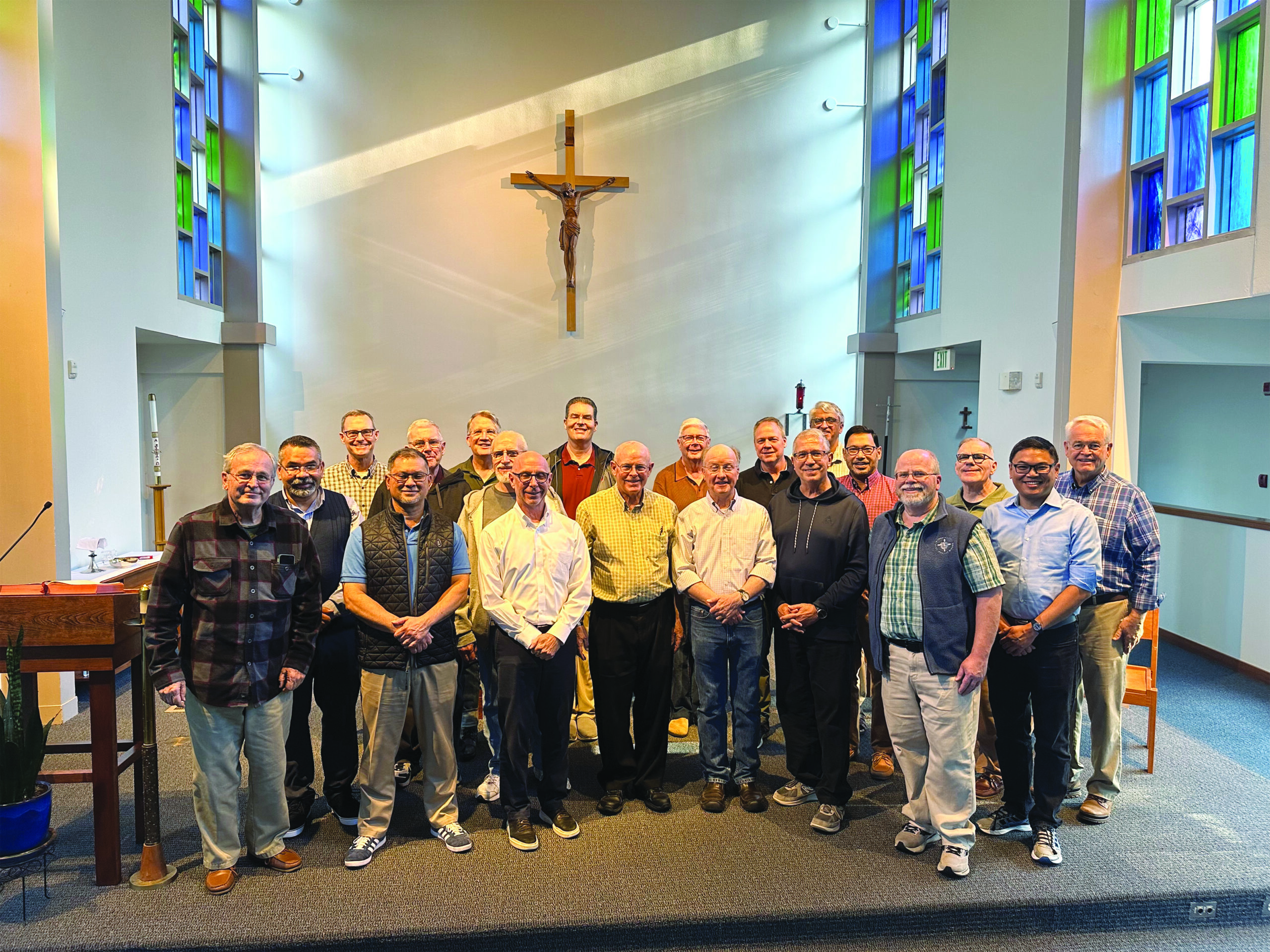 Superiors of communities in Jesuits West participated in an exercise in discernment in common.